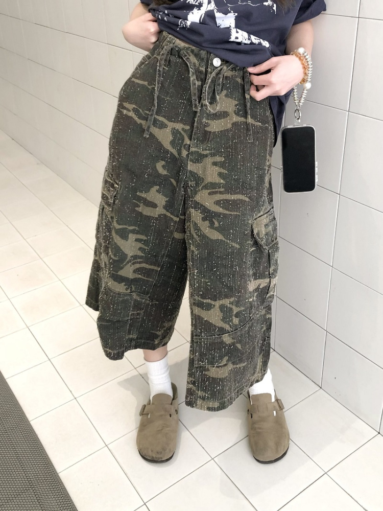 Vintage Camouflage Work Pants for Men & Women, Loose Straight-Leg Wide-Leg Trousers, 8/10 Length, Y2K Streetwear Style Vintage Camouflage Work Pants for Men & Women, Loose Straight-Leg Wide-Leg Trousers, 8/10 Length, Y2K Streetwear Style