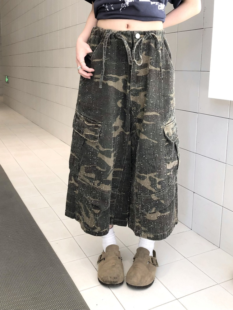 Vintage Camouflage Work Pants for Men & Women, Loose Straight-Leg Wide-Leg Trousers, 8/10 Length, Y2K Streetwear Style Vintage Camouflage Work Pants for Men & Women, Loose Straight-Leg Wide-Leg Trousers, 8/10 Length, Y2K Streetwear Style