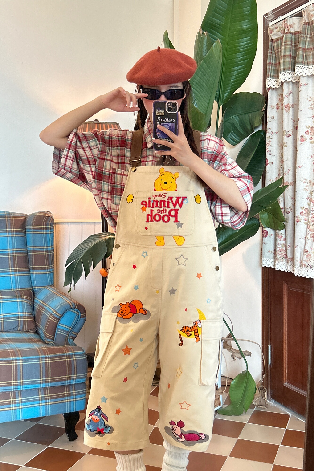 Vintage Cartoon Embroidered Work Overalls - Retro Heavy-Duty Cropped Pants for Couples - Unisex Casual Style