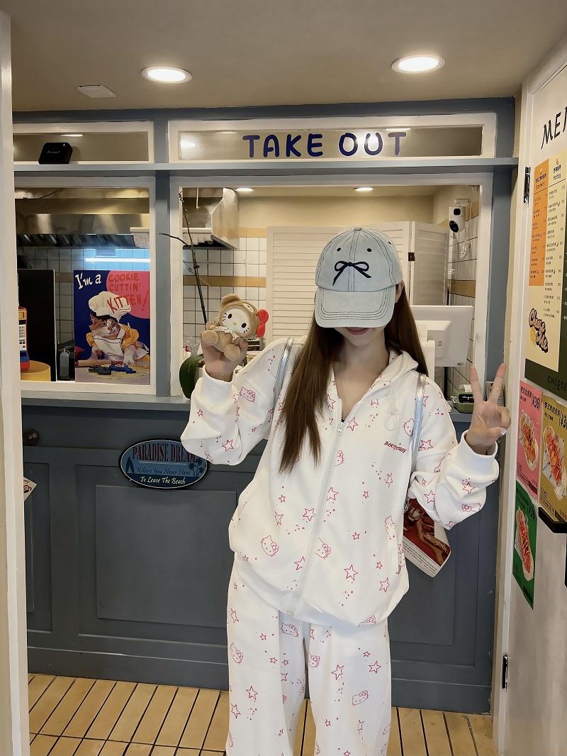 Vintage Cartoon Hooded Cardigan and Pants Set for Women - Loose Casual American Style Outfit Vintage Cartoon Hooded Cardigan and Pants Set for Women - Loose Casual American Style Outfit