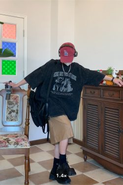 Vintage Cat Print Loose Fit Couple T-Shirt - Retro Trendy Round Neck Short Sleeve Top for Lazy Days