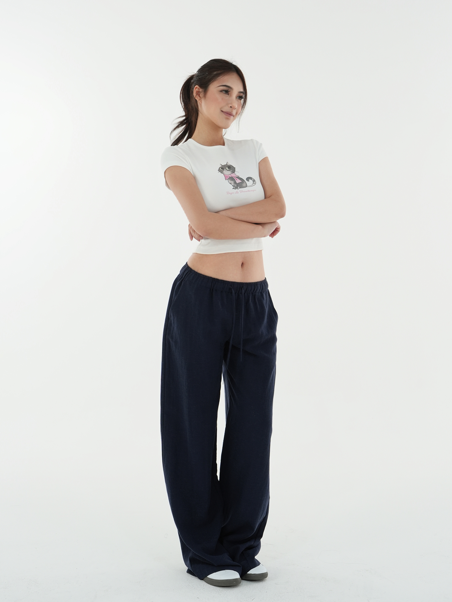 Vintage Cat Print Slim Fit T-Shirt Tank Top - Retro 90s Style, Casual Summer Wear, Trendy Y2K Fashion Vintage Cat Print Slim Fit T-Shirt Tank Top - Retro 90s Style, Casual Summer Wear, Trendy Y2K Fashion