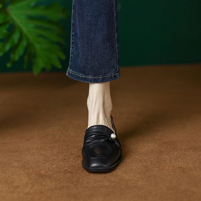 Vintage Chunky Mid-Heel Pearl Bow Single Shoes for Women - 2025 Genuine Leather Square-Toe Design, Stylish and Sophisticated Vintage Chunky Mid-Heel Pearl Bow Single Shoes for Women - 2025 Genuine Leather Square-Toe Design, Stylish and Sophisticated