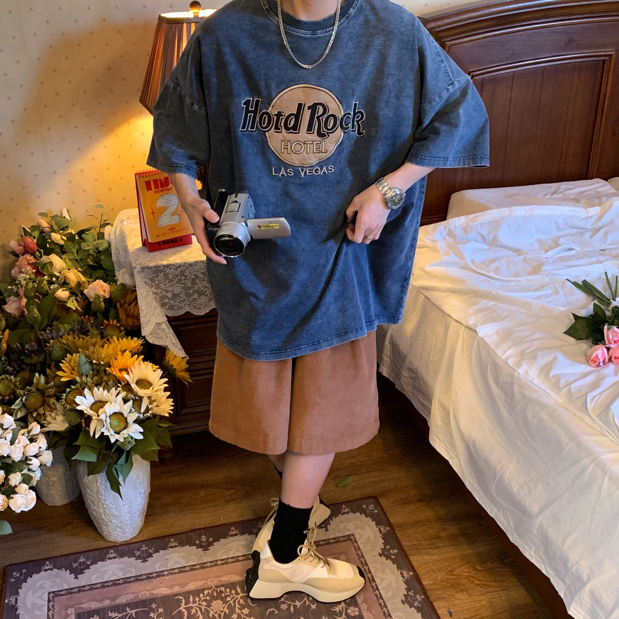 Vintage Denim Rock Style Loose Short Sleeve T-Shirt for Summer 2024 - Handmade Wash-Worn Casual Look Vintage Denim Rock Style Loose Short Sleeve T-Shirt for Summer 2024 - Handmade Wash-Worn Casual Look