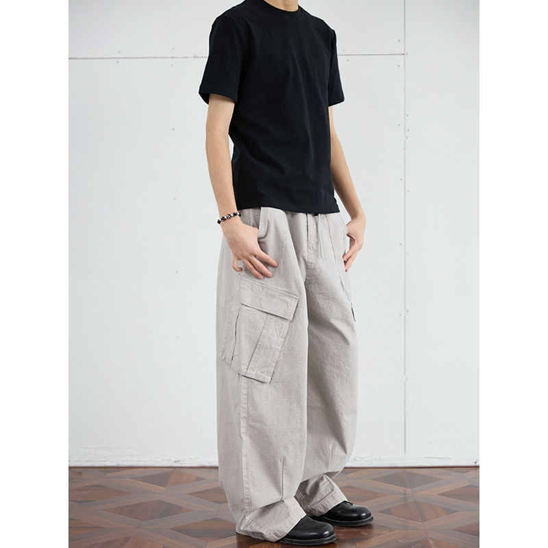 Vintage Distressed Loose-Fit Work Pants for Men - Wide Straight-Leg Trousers in American Casual Style Vintage Distressed Loose-Fit Work Pants for Men - Wide Straight-Leg Trousers in American Casual Style