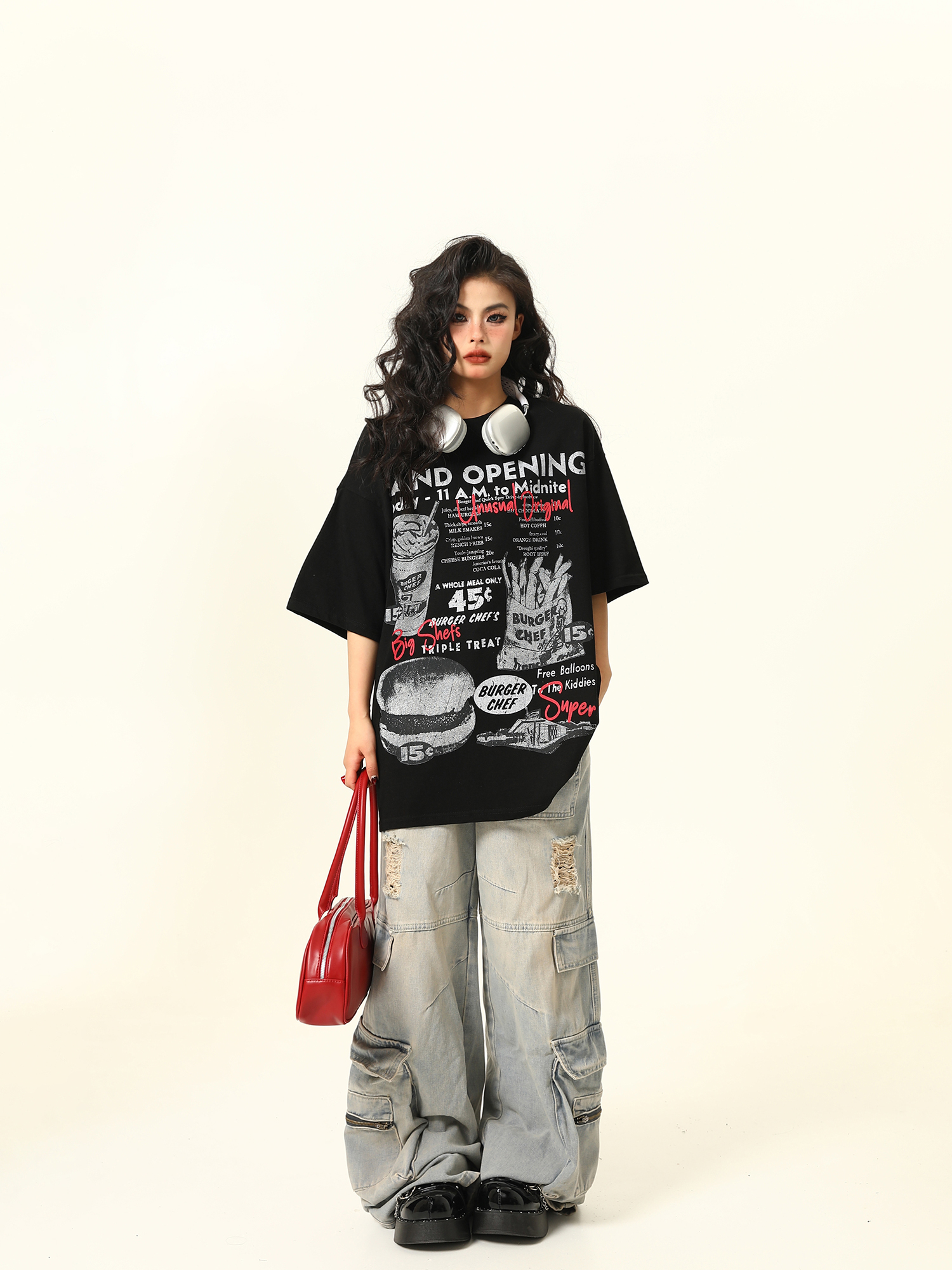 Vintage Floral Gray American Retro Short-Sleeve T-Shirt for Men and Women, Hand-Drawn Print, Y2K Style, Casual Fashion Tee Vintage Floral Gray American Retro Short-Sleeve T-Shirt for Men and Women, Hand-Drawn Print, Y2K Style, Casual Fashion Tee