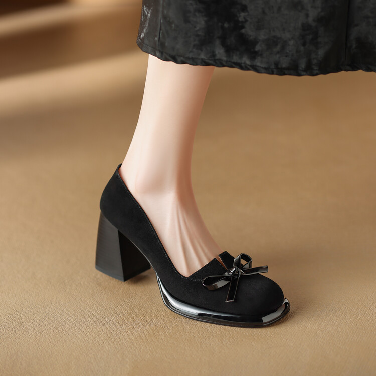 Vintage French Bow Round Toe Chunky Heel Slip-On Shoes - Italian Inspired Design for a Chic, Stylish Look Vintage French Bow Round Toe Chunky Heel Slip-On Shoes - Italian Inspired Design for a Chic, Stylish Look