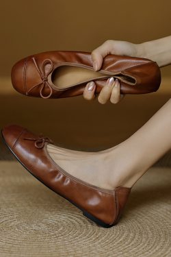 Vintage French Genuine Leather Bow Flat Ballet Shoes for Women - Soft Comfort Grandma Style for Spring and Summer