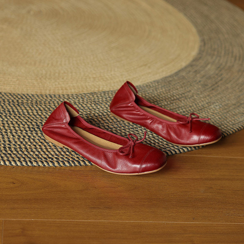 Vintage French Genuine Leather Bow Flat Ballet Shoes for Women - Soft Comfort Grandma Style for Spring and Summer Vintage French Genuine Leather Bow Flat Ballet Shoes for Women - Soft Comfort Grandma Style for Spring and Summer