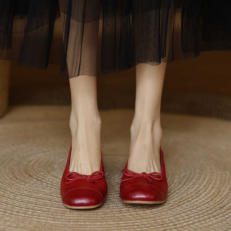 Vintage French Genuine Leather Bow Flat Ballet Shoes for Women - Soft Comfort Grandma Style for Spring and Summer Vintage French Genuine Leather Bow Flat Ballet Shoes for Women - Soft Comfort Grandma Style for Spring and Summer