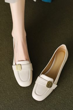 Vintage French Genuine Leather Chunky Heel Loafers for Women with Metal Buckle - Spring & Autumn Commuting Shoes