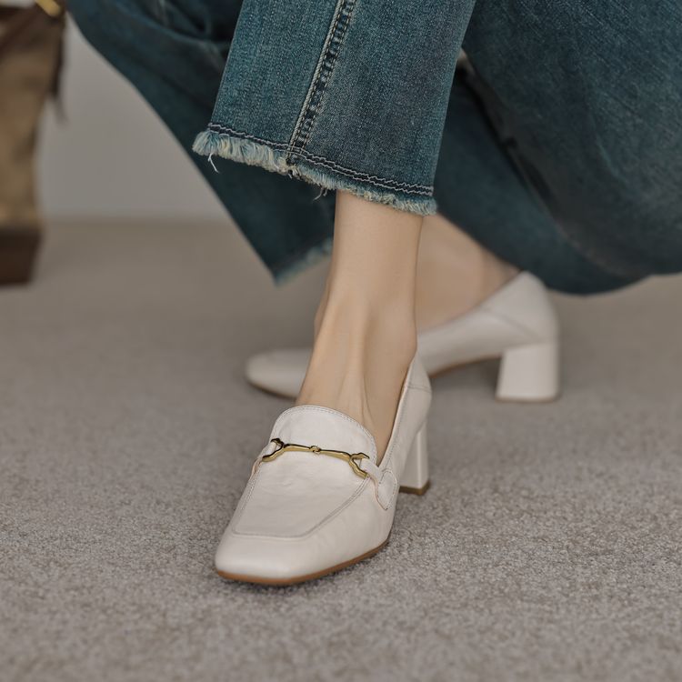 Vintage French Metal Buckle Loafers for Women - Versatile Square-Toe Chunky Heel Shoes Vintage French Metal Buckle Loafers for Women - Versatile Square-Toe Chunky Heel Shoes