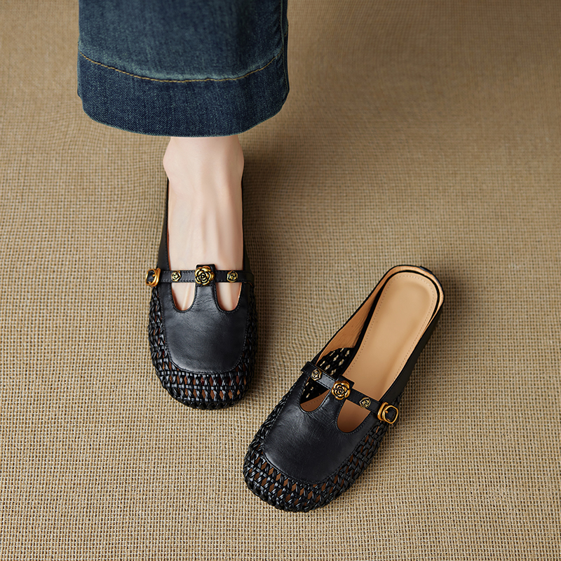 Vintage French Style Women's Genuine Leather Woven Camellia Mules - Mid-Heel Closed-Toe Slippers Vintage French Style Women's Genuine Leather Woven Camellia Mules - Mid-Heel Closed-Toe Slippers