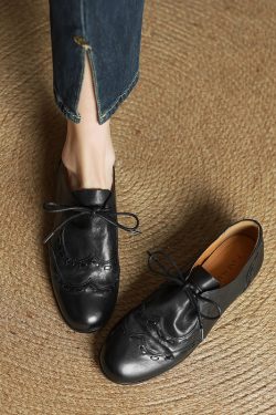 Vintage Genuine Leather Round-Toe Lace-Up Chunky Low Heel Shoes - Versatile Italian Style Footwear for Everyday Wear