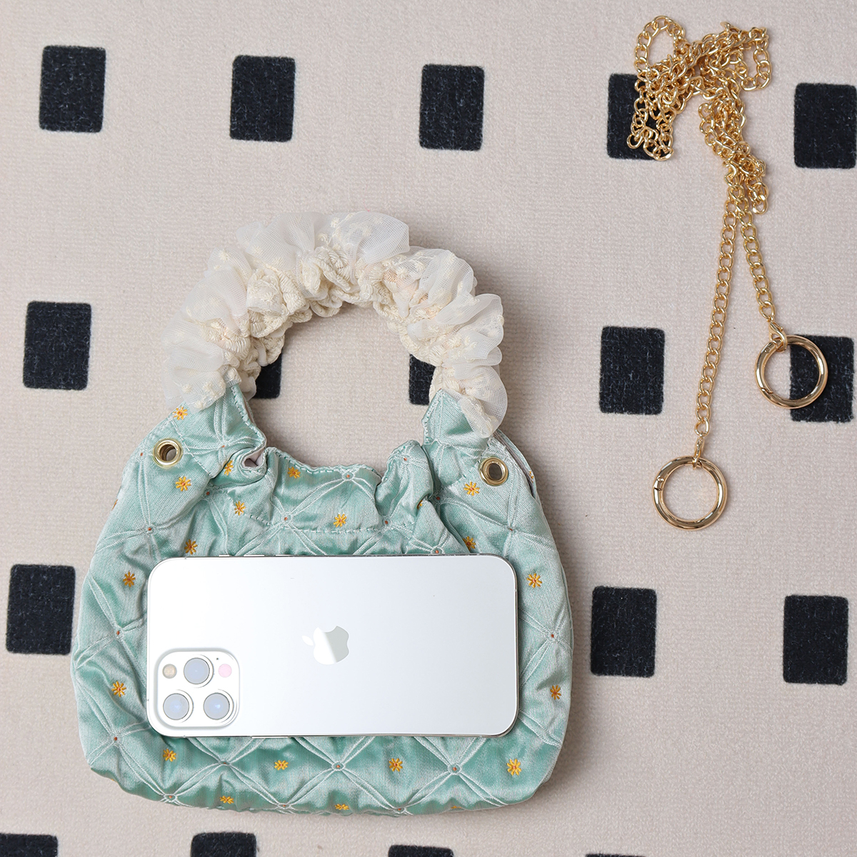 Vintage Green Mini Lace Handbag - Artistic Textured Crossbody Bag for Summer - Cute Niche Design Vintage Green Mini Lace Handbag - Artistic Textured Crossbody Bag for Summer - Cute Niche Design