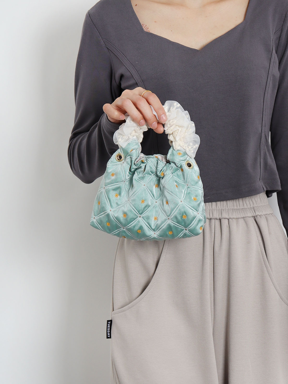 Vintage Green Mini Lace Handbag - Artistic Textured Crossbody Bag for Summer - Cute Niche Design Vintage Green Mini Lace Handbag - Artistic Textured Crossbody Bag for Summer - Cute Niche Design