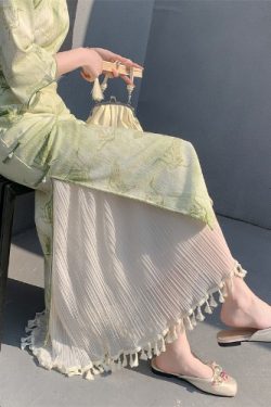 Vintage Hanfu Qipao Inner Slip Dress with Mesh Pleated Tassel Skirt, Elastic Waist, Hip-Covering Long Layer, Elegant Korean Style