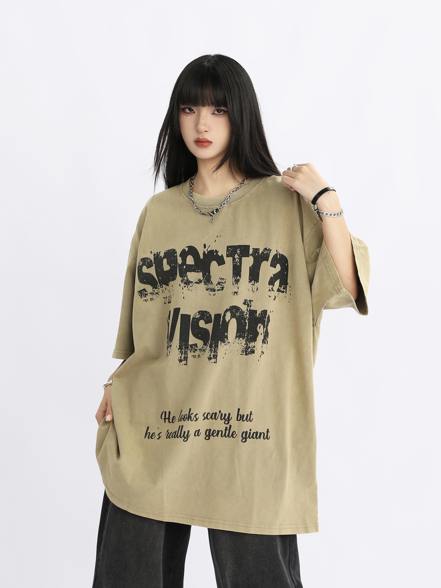 Vintage High Street Loose Short-Sleeve T-Shirt with Wild Skeleton Shadow Print, Niche Design for Trendy Fashion Lovers Vintage High Street Loose Short-Sleeve T-Shirt with Wild Skeleton Shadow Print, Niche Design for Trendy Fashion Lovers