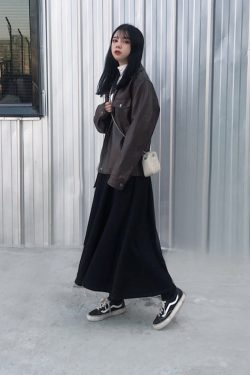 Vintage High-Waisted Black Flared Skirt for Women, Ankle-Length Slimming Design, Perfect for Spring and Summer 2025