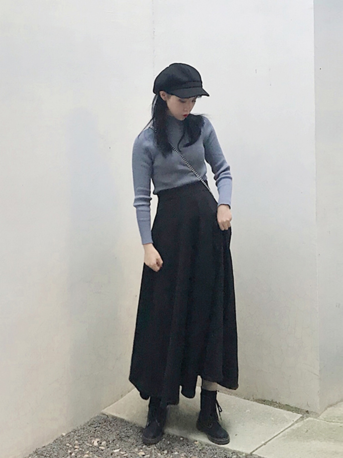 Vintage High-Waisted Black Flared Skirt for Women, Ankle-Length Slimming Design, Perfect for Spring and Summer 2025 Vintage High-Waisted Black Flared Skirt for Women, Ankle-Length Slimming Design, Perfect for Spring and Summer 2025