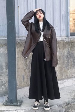 Vintage High-Waisted Black Flared Skirt for Women, Ankle-Length Slimming Design, Perfect for Spring and Summer 2025