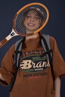 Vintage-Inspired Distressed Letter Print Short Sleeve T-Shirt for Women - Loose-Fit Summer Casual Top