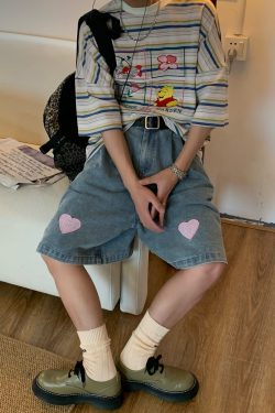 Vintage-Inspired Heartfelt Cowboy Five-Point Wide-Leg Shorts, Chic Hong Kong Style, Elastic Waist, Perfect for Couples, Casual Summer Wear