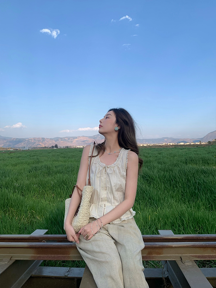 Vintage-Inspired Late Spring Lover French Lace Trim Cami Top for Women, Summer Pure Cotton Waist-Defined Blouse, Y2K Style Vintage-Inspired Late Spring Lover French Lace Trim Cami Top for Women, Summer Pure Cotton Waist-Defined Blouse, Y2K Style