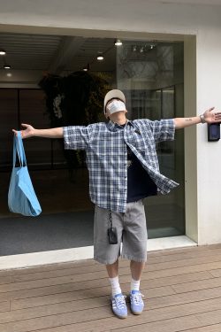 Vintage-Inspired Short Sleeve Plaid Casual Shirt for Men and Women - Loose Fit, Versatile Summer Shirt Jacket for Couples