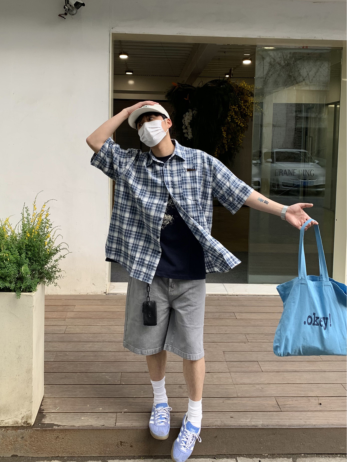 Vintage-Inspired Short Sleeve Plaid Casual Shirt for Men and Women - Loose Fit, Versatile Summer Shirt Jacket for Couples Vintage-Inspired Short Sleeve Plaid Casual Shirt for Men and Women - Loose Fit, Versatile Summer Shirt Jacket for Couples