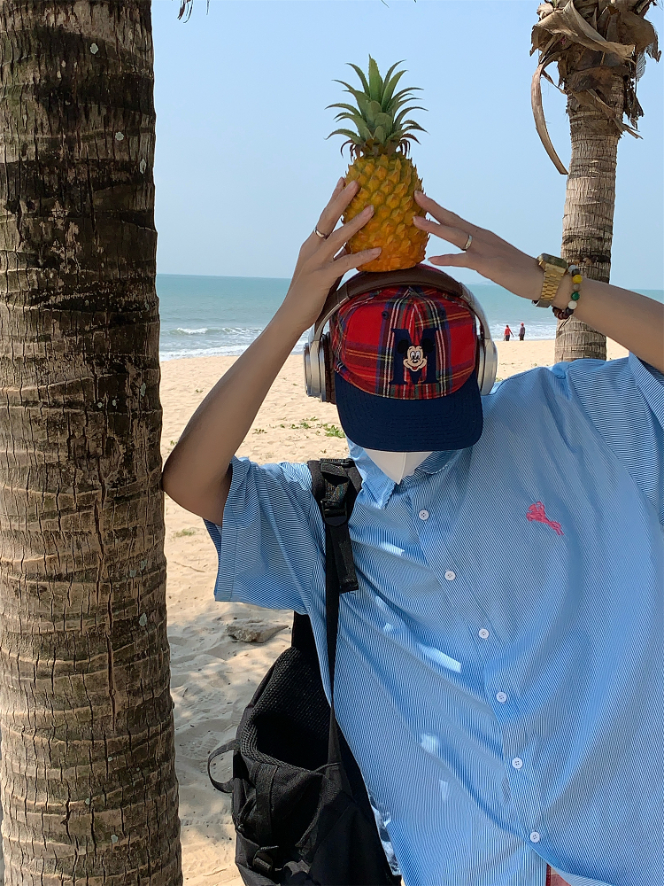 Vintage-Inspired Small Embroidery Vertical Striped Short Sleeve Shirt for Couples - Casual Summer Loose Fit Top Vintage-Inspired Small Embroidery Vertical Striped Short Sleeve Shirt for Couples - Casual Summer Loose Fit Top