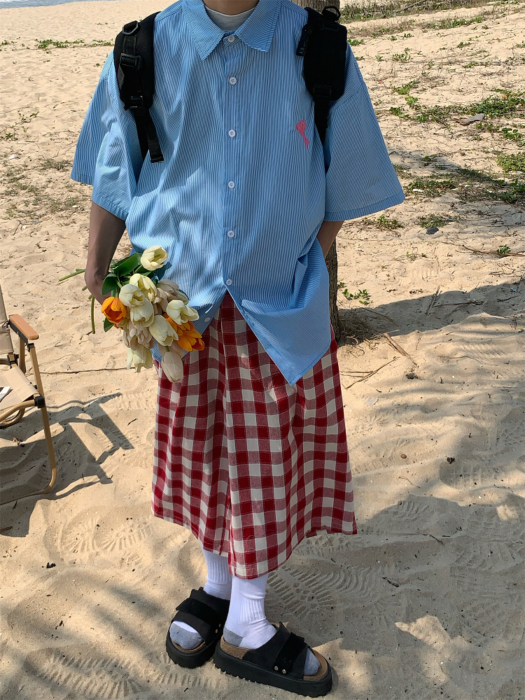 Vintage-Inspired Small Embroidery Vertical Striped Short Sleeve Shirt for Couples - Casual Summer Loose Fit Top Vintage-Inspired Small Embroidery Vertical Striped Short Sleeve Shirt for Couples - Casual Summer Loose Fit Top