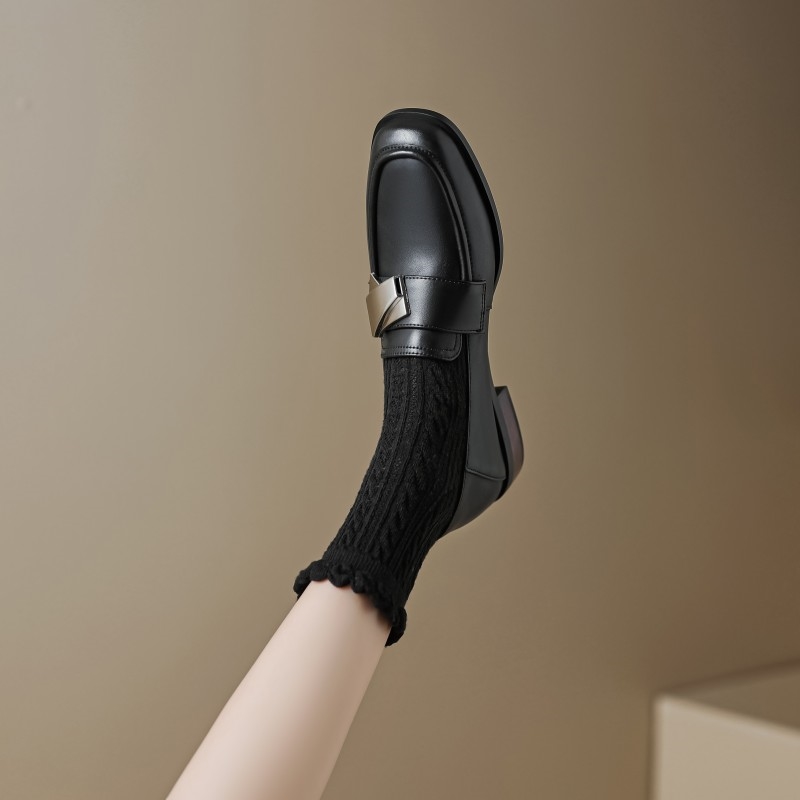 Vintage Italian Chunky-Heeled Square-Toe Slip-On Loafers for Women - Retro Style Footwear Vintage Italian Chunky-Heeled Square-Toe Slip-On Loafers for Women - Retro Style Footwear