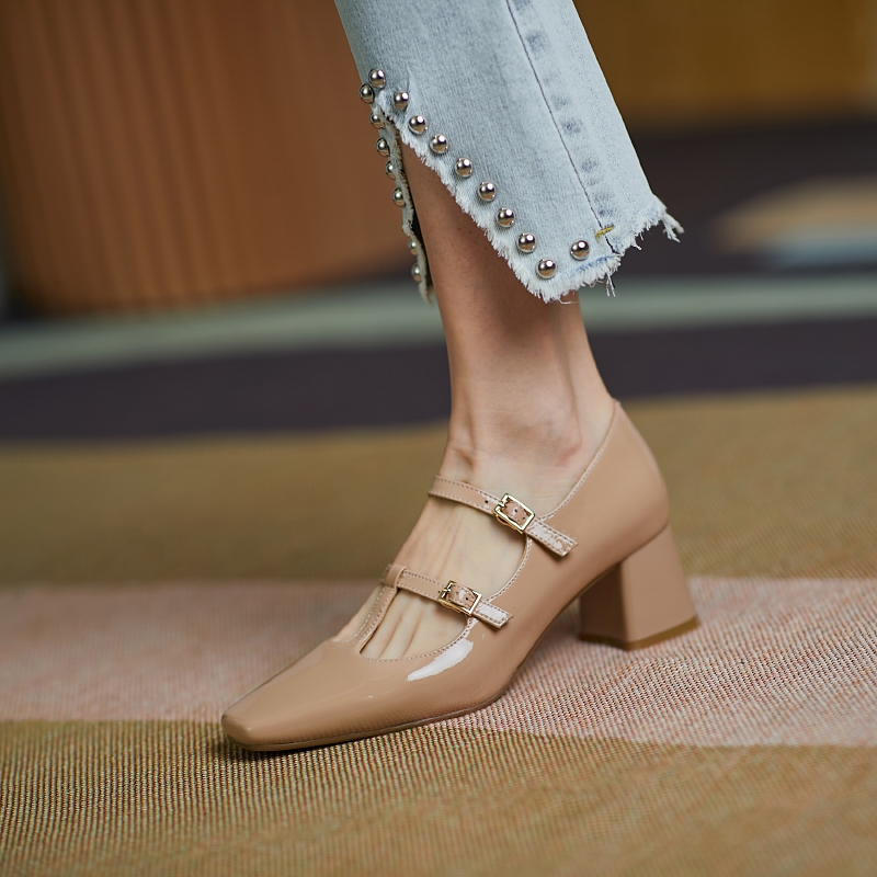 Vintage Italian Genuine Leather Mary Jane Shoes for Women - Chunky High Heels, Square Toe, French Style, Retro Chic Vintage Italian Genuine Leather Mary Jane Shoes for Women - Chunky High Heels, Square Toe, French Style, Retro Chic