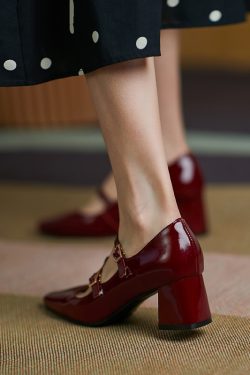 Vintage Italian Genuine Leather Mary Jane Shoes for Women - Chunky High Heels, Square Toe, French Style, Retro Chic
