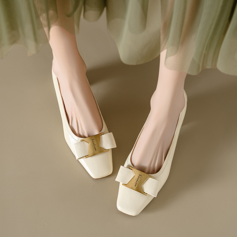 Vintage Italian Leather Chunky Heel Single Shoes for Women - Mid-Heel Square Toe Shallow Mouth Footwear Vintage Italian Leather Chunky Heel Single Shoes for Women - Mid-Heel Square Toe Shallow Mouth Footwear