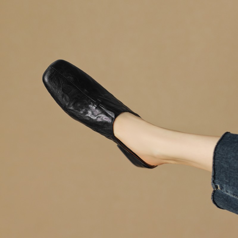 Vintage Lambskin One-Strap Half-Slide Mid-Heel Open-Toe Sandals for Women - Italian Style Casual Footwear Vintage Lambskin One-Strap Half-Slide Mid-Heel Open-Toe Sandals for Women - Italian Style Casual Footwear