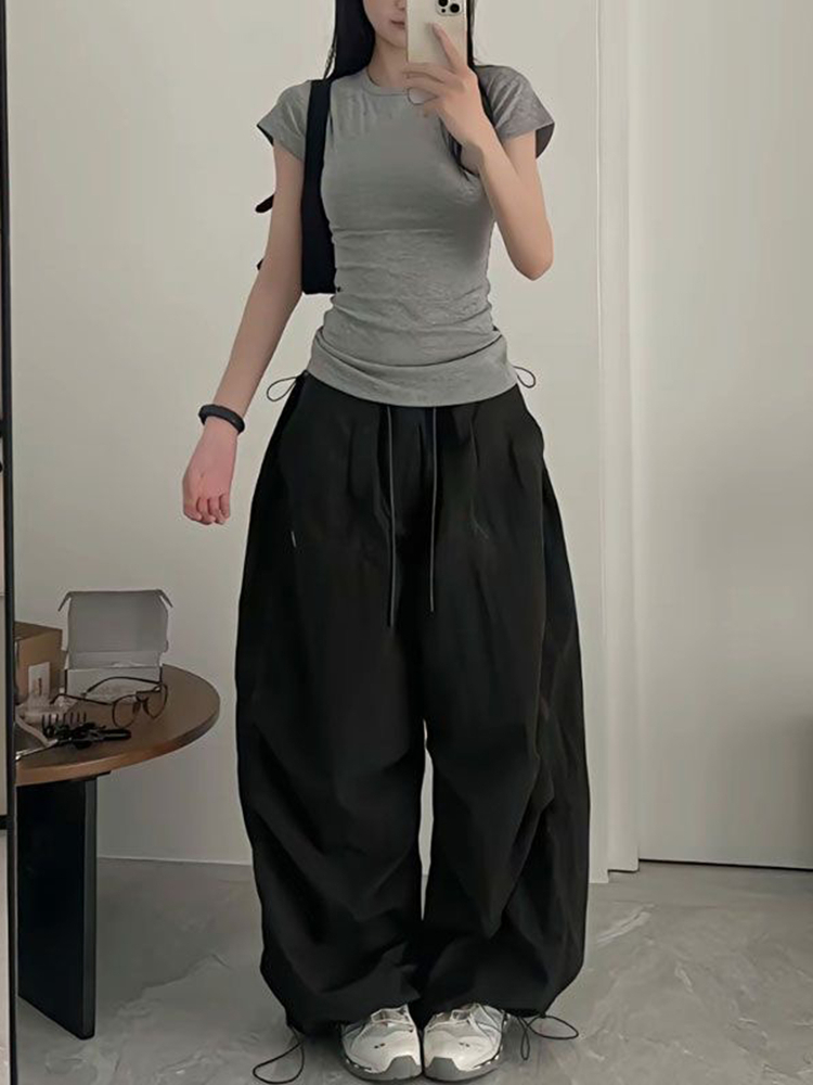 Vintage Loose Fit Cargo Pants for Women, Wide-Leg Parachute Trousers with Drawstring, Casual Jazz Dance Style, Floor-Length Sportswear Vintage Loose Fit Cargo Pants for Women, Wide-Leg Parachute Trousers with Drawstring, Casual Jazz Dance Style, Floor-Length Sportswear
