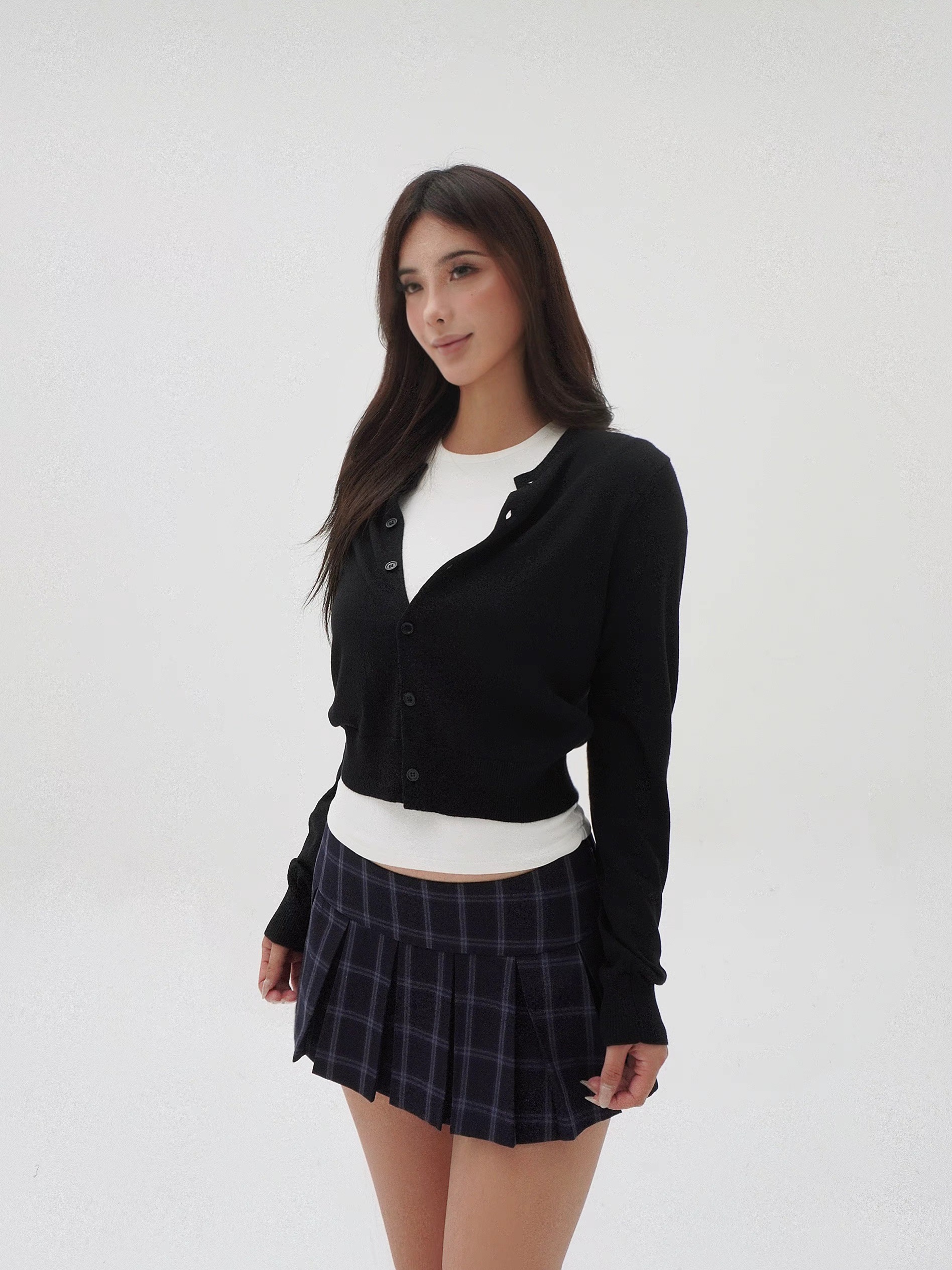 Vintage Low-Waist Blue Plaid Pleated Skirt - Y2K Style, Retro Fashion, 90s Inspired, Women's Trendy Everyday Wear Vintage Low-Waist Blue Plaid Pleated Skirt - Y2K Style, Retro Fashion, 90s Inspired, Women's Trendy Everyday Wear