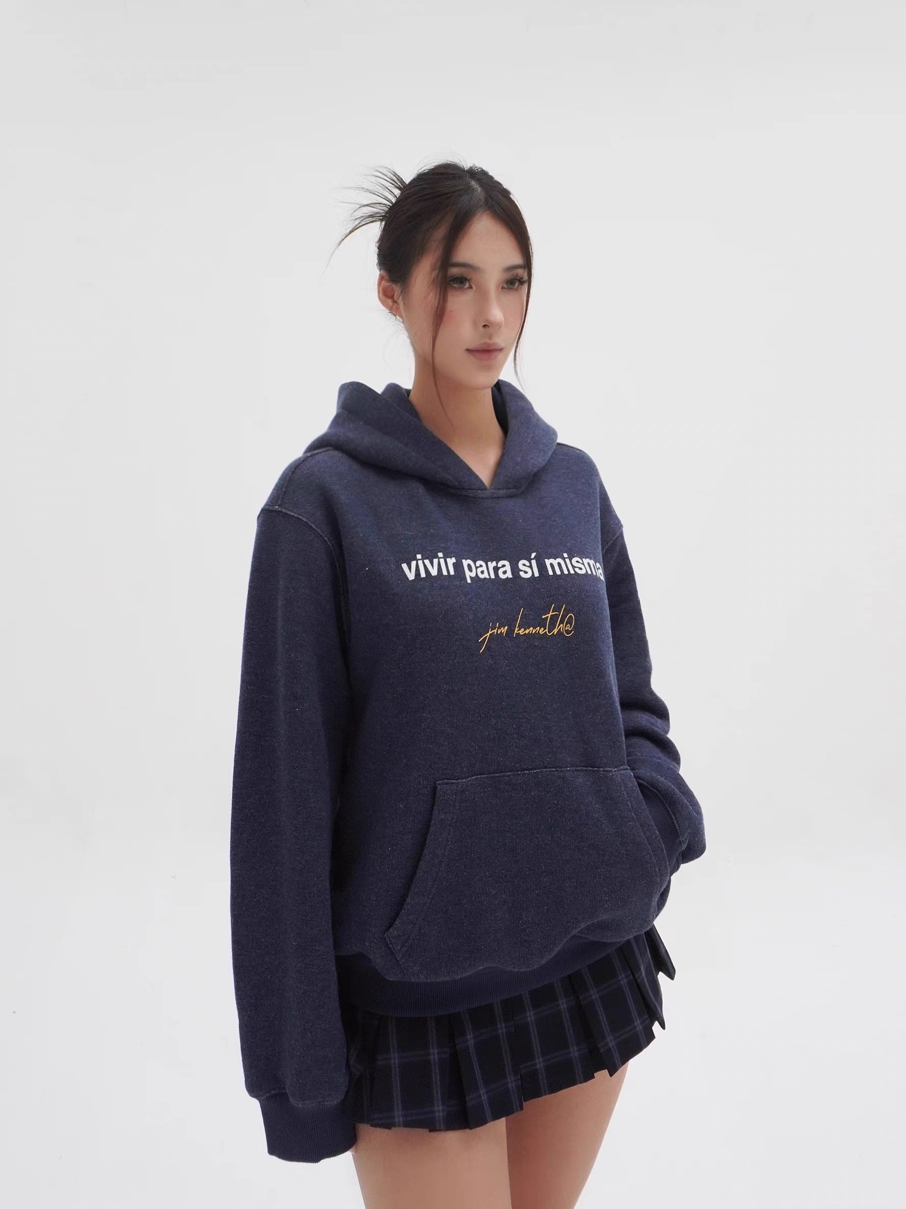 Vintage Low-Waist Blue Plaid Pleated Skirt - Y2K Style, Retro Fashion, 90s Inspired, Women's Trendy Everyday Wear Vintage Low-Waist Blue Plaid Pleated Skirt - Y2K Style, Retro Fashion, 90s Inspired, Women's Trendy Everyday Wear