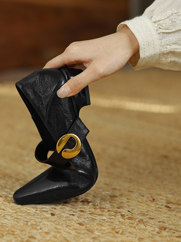 Vintage Mid-Heel Mary Jane Shoes for Women - 2025 Spring Summer Lambskin Chunky Heel Flats, Pointed Toe, Shallow Mouth Design Vintage Mid-Heel Mary Jane Shoes for Women - 2025 Spring Summer Lambskin Chunky Heel Flats, Pointed Toe, Shallow Mouth Design