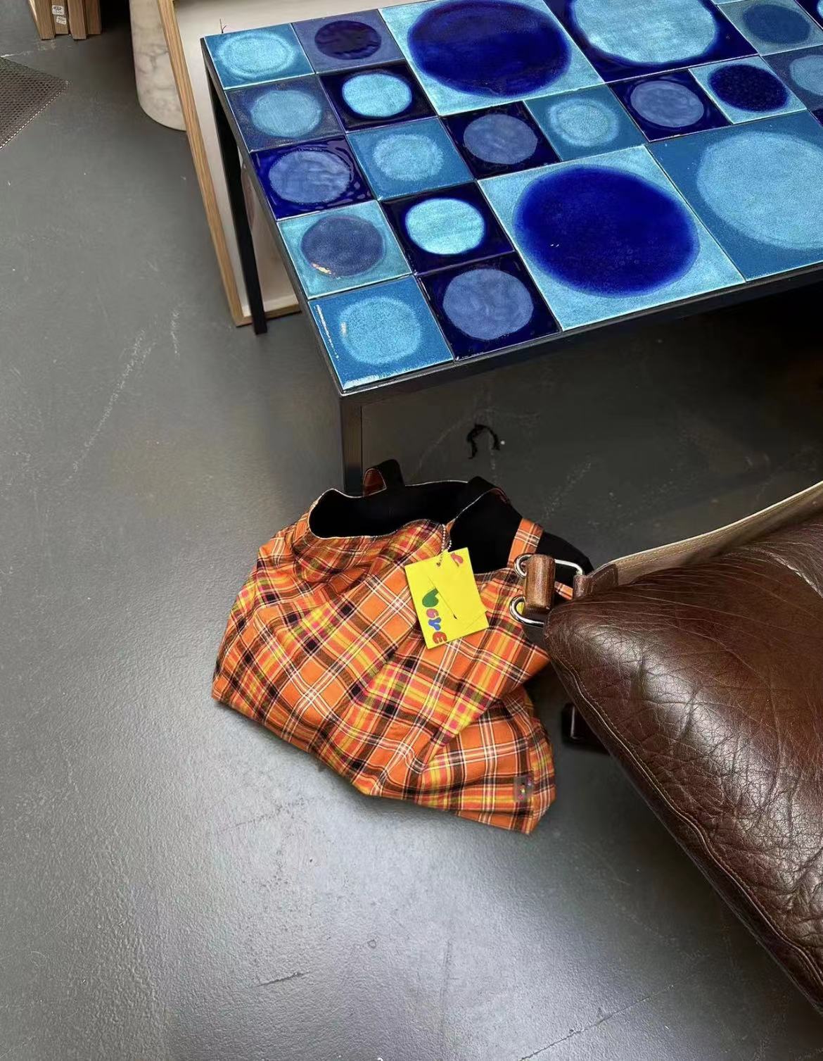 Vintage Plaid Orange Large Capacity Canvas Shoulder Bag - Versatile Commuter Tote for Fashion Lovers Vintage Plaid Orange Large Capacity Canvas Shoulder Bag - Versatile Commuter Tote for Fashion Lovers