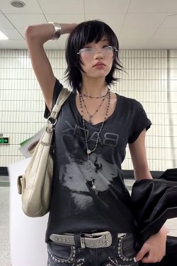 Vintage Portrait Print Shoulder T-Shirt for Women - Short Sleeve Slim Fit Summer Top in American Style