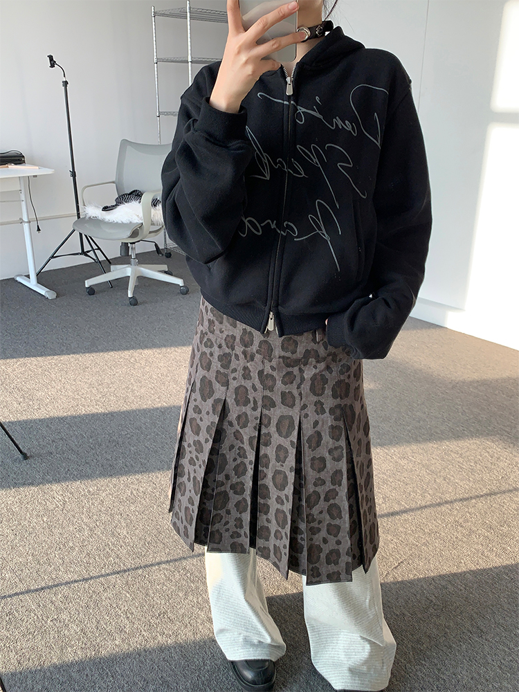 Vintage Retro Leopard Print A-Line Skirt - Low Waist Dark Gray Pleated Long Skirt for Spring and Autumn Fashion Trends Vintage Retro Leopard Print A-Line Skirt - Low Waist Dark Gray Pleated Long Skirt for Spring and Autumn Fashion Trends