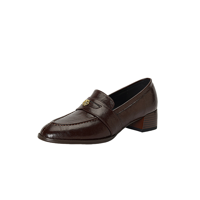 Vintage Roman-Style Camellia Pointed Loafers for Women - Chunky Heels, Slip-On Design, Y2K Fashion, Italian Corso Venezia Inspired Vintage Roman-Style Camellia Pointed Loafers for Women - Chunky Heels, Slip-On Design, Y2K Fashion, Italian Corso Venezia Inspired