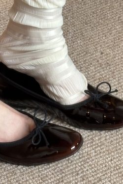 Vintage Sheepskin Round Toe Bowknot Ballet Flats for Women - Elegant Slip-On Commuting Flat Shoes