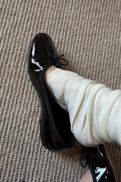 Vintage Sheepskin Round Toe Bowknot Ballet Flats for Women - Elegant Slip-On Commuting Flat Shoes