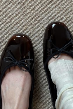 Vintage Sheepskin Round Toe Bowknot Ballet Flats for Women - Elegant Slip-On Commuting Flat Shoes