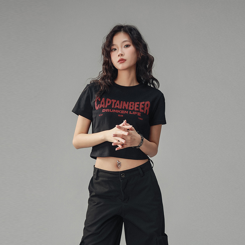 Vintage Slim Fit Cropped T-Shirt for Women - American Beer Team Captain Design, Summer Dance Style, Trendy Short Sleeve Top Vintage Slim Fit Cropped T-Shirt for Women - American Beer Team Captain Design, Summer Dance Style, Trendy Short Sleeve Top