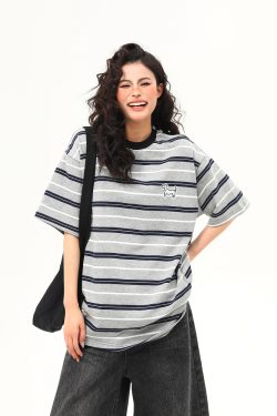Vintage Striped Short Sleeve T-Shirt for Women with Dog Embroidery - Loose High-Quality Gray Tee, Perfect for Casual Y2K Style